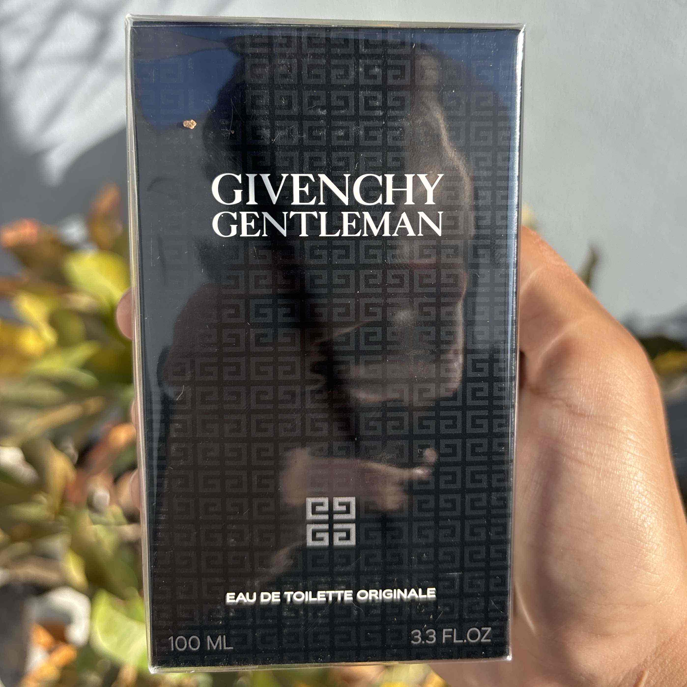 GIVENCHY GENTLEMAN POUR HOMME